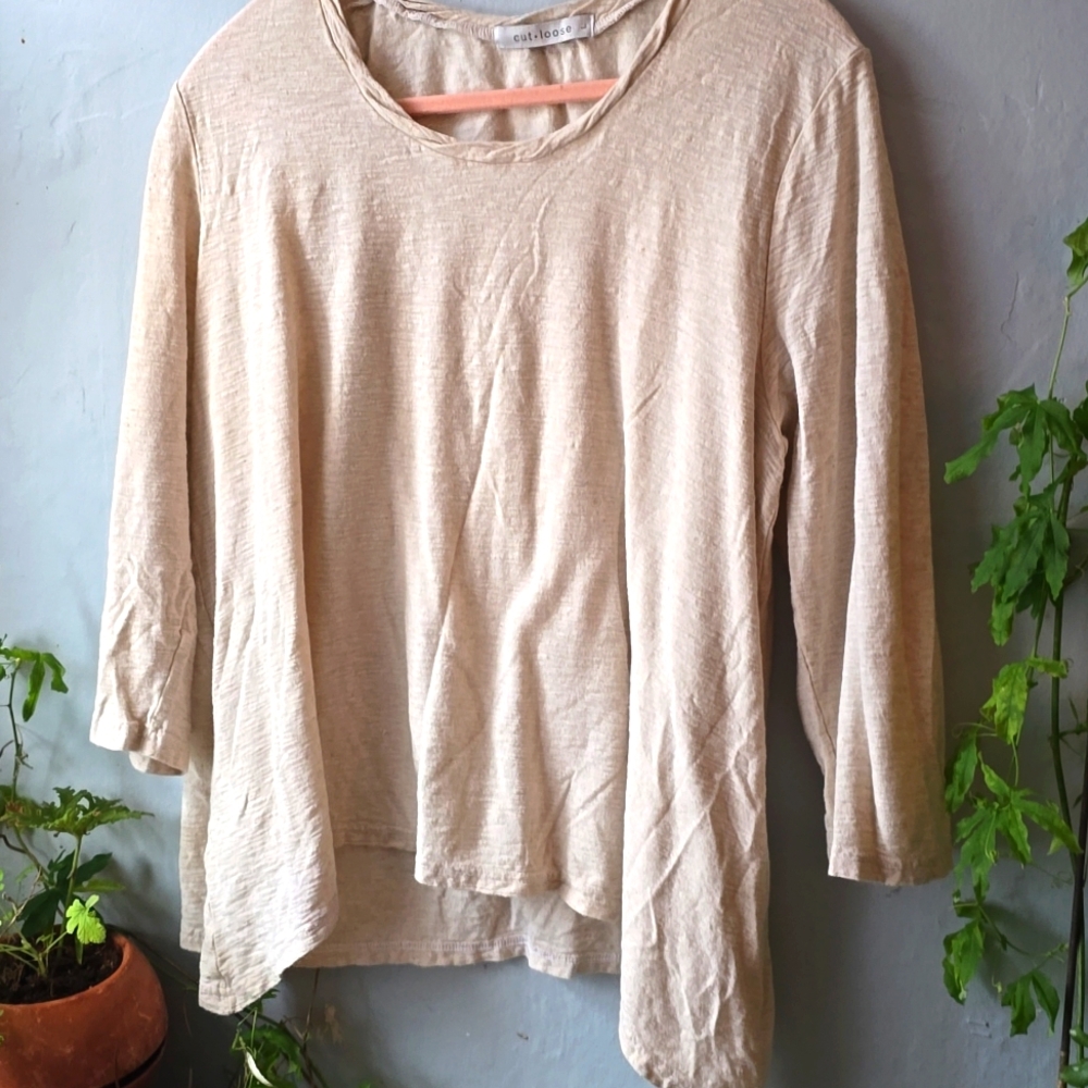 Cut Loose Neutral Asymetrical 3/4 Sleeve Lagenlook top Size L